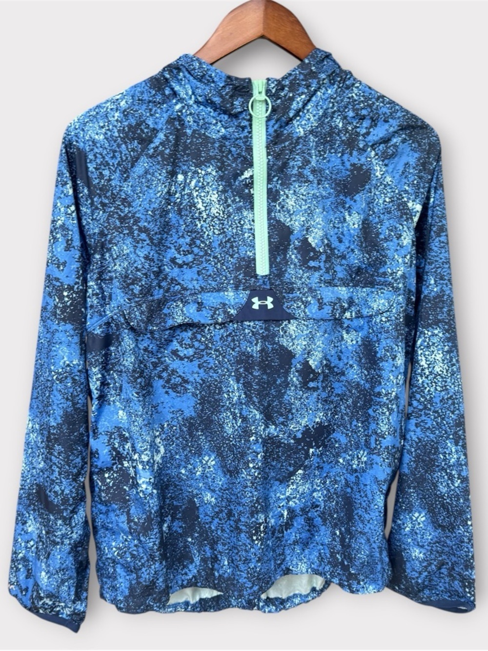 Under Armour Women’s Storm Blue Abstract 1/4 Zip Rain Jacket Size XS